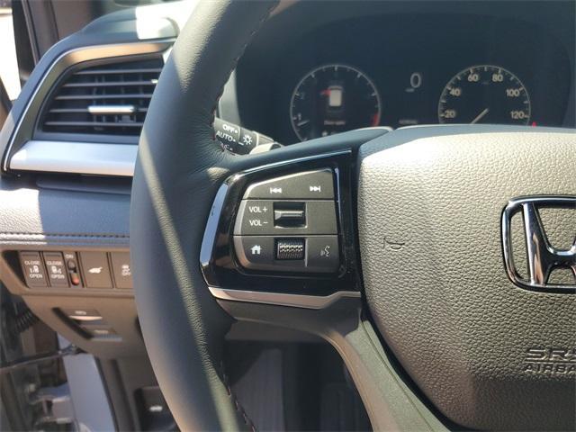 new 2026 Honda Odyssey car, priced at $45,845