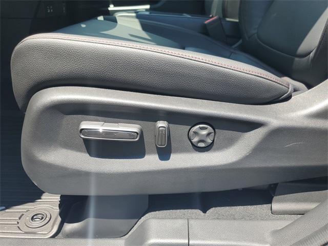 new 2026 Honda Odyssey car, priced at $45,845