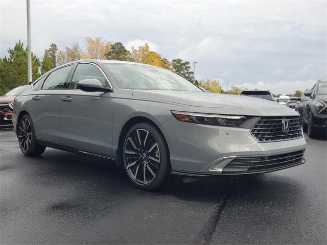 new 2025 Honda Accord Hybrid car, priced at $40,850