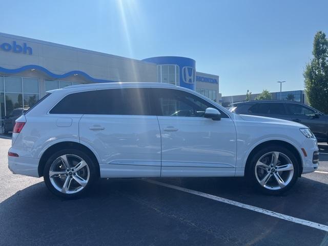 used 2019 Audi Q7 car, priced at $26,500