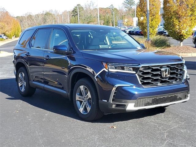 new 2025 Honda Pilot car, priced at $46,995