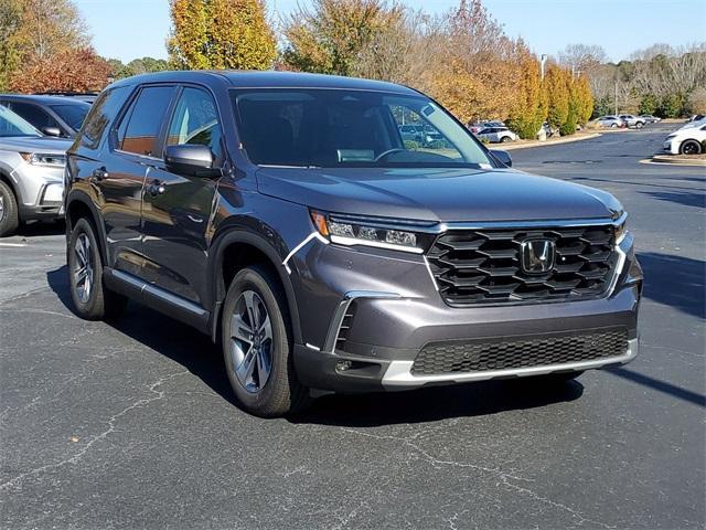 new 2025 Honda Pilot car, priced at $46,995