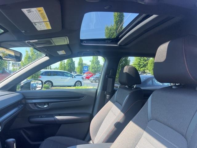 used 2025 Honda CR-V Hybrid car, priced at $33,500