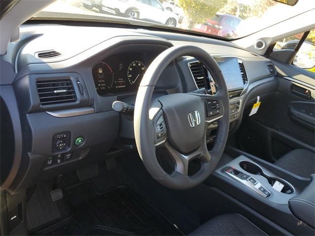 new 2025 Honda Ridgeline car, priced at $43,445