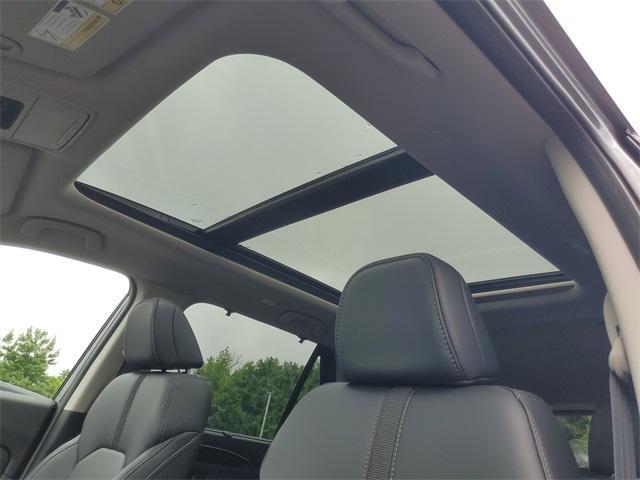 new 2025 Honda Pilot car, priced at $52,950