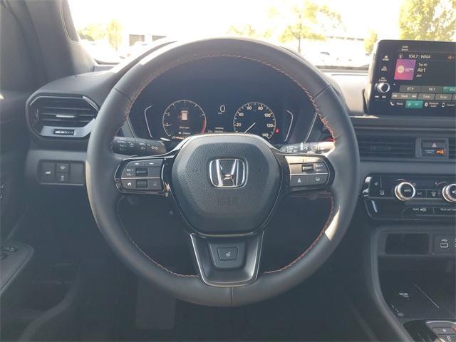new 2025 Honda Pilot car, priced at $51,350