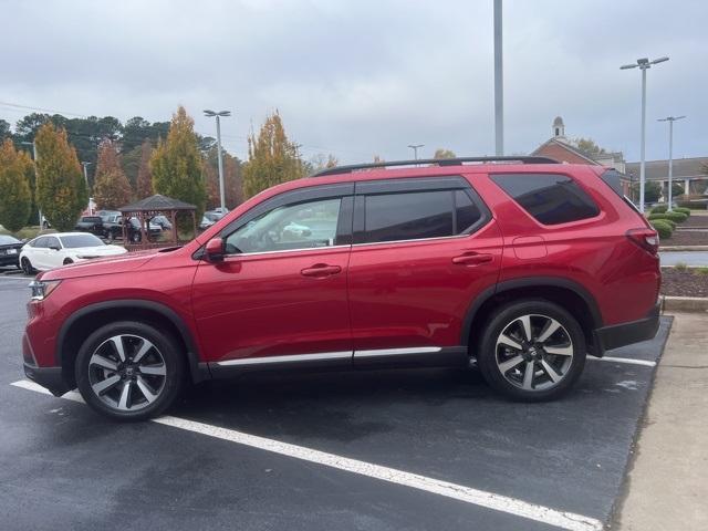 used 2023 Honda Pilot car, priced at $46,000