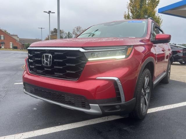 used 2023 Honda Pilot car, priced at $46,000