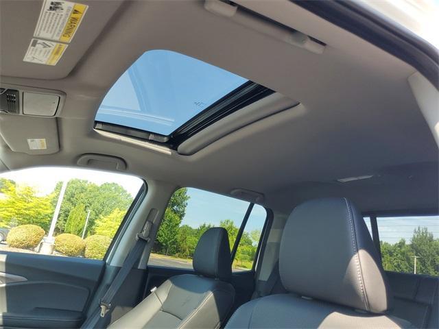 new 2025 Honda Ridgeline car, priced at $45,385