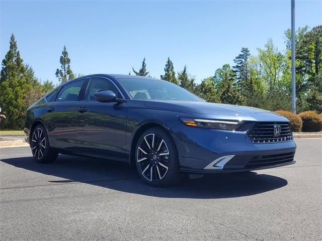 new 2025 Honda Accord Hybrid car, priced at $40,450