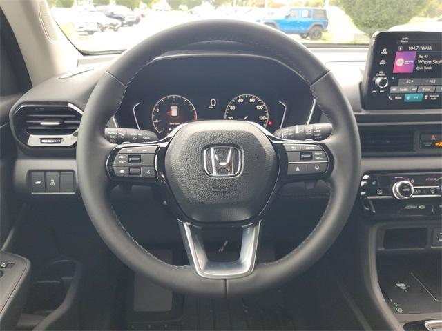 new 2025 Honda Pilot car, priced at $45,450