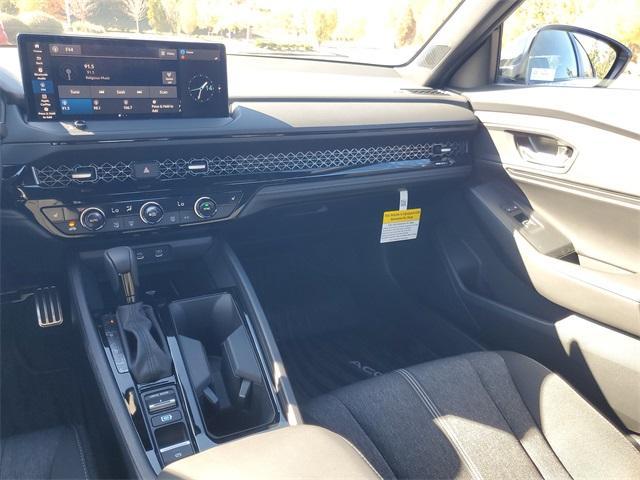 new 2025 Honda Accord Hybrid car, priced at $35,305