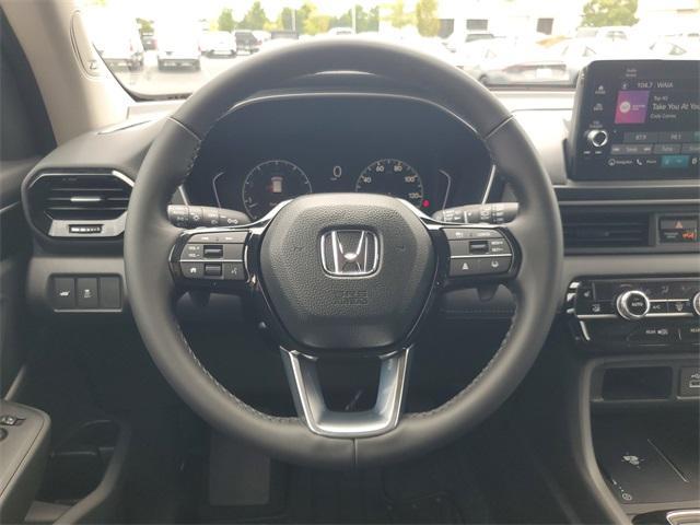 new 2025 Honda Pilot car, priced at $51,550