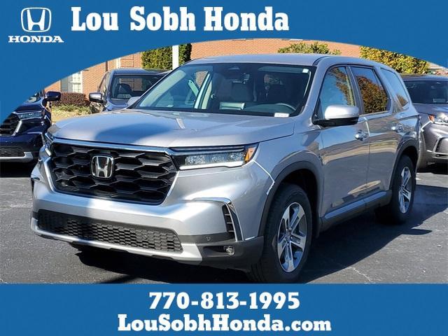 new 2025 Honda Pilot car, priced at $44,895