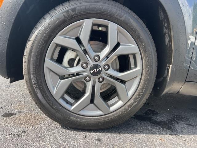 used 2024 Kia Seltos car, priced at $20,750