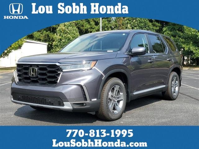 new 2025 Honda Pilot car, priced at $46,695