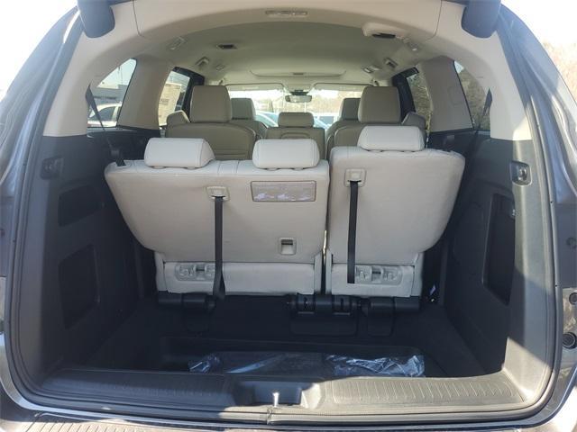 new 2025 Honda Odyssey car, priced at $43,670