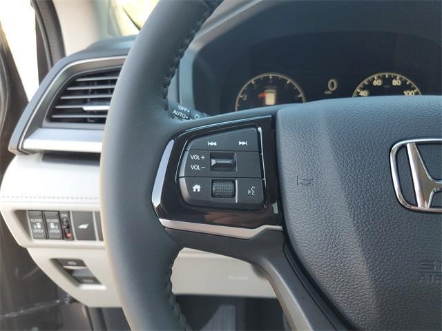 new 2025 Honda Odyssey car, priced at $43,670