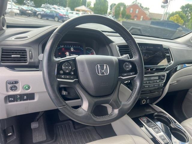 used 2021 Honda Pilot car, priced at $30,000