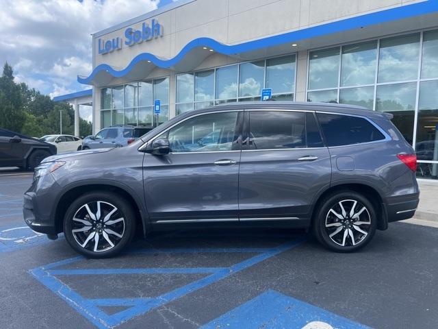 used 2021 Honda Pilot car, priced at $30,000