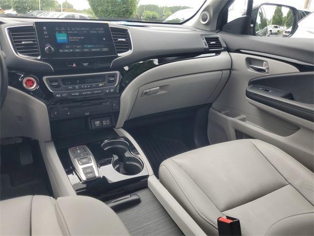 used 2021 Honda Pilot car, priced at $29,000