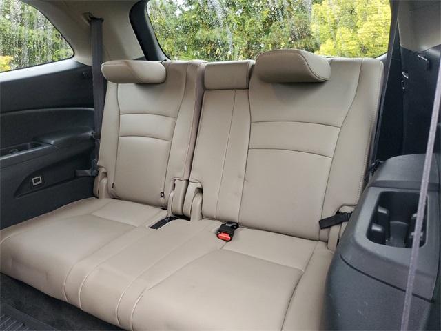 used 2022 Honda Pilot car, priced at $24,750