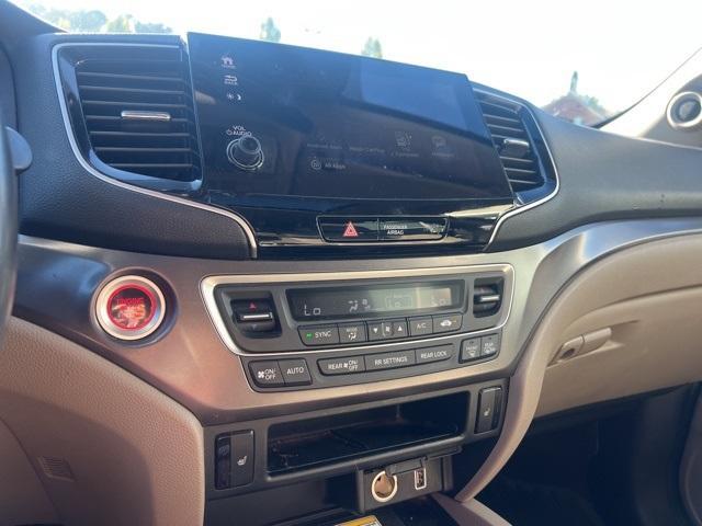 used 2022 Honda Pilot car, priced at $27,500