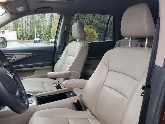 used 2022 Honda Pilot car, priced at $24,750