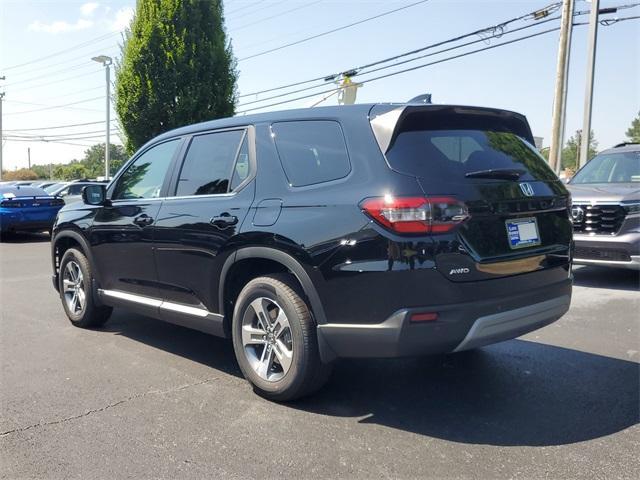 new 2025 Honda Pilot car, priced at $47,050