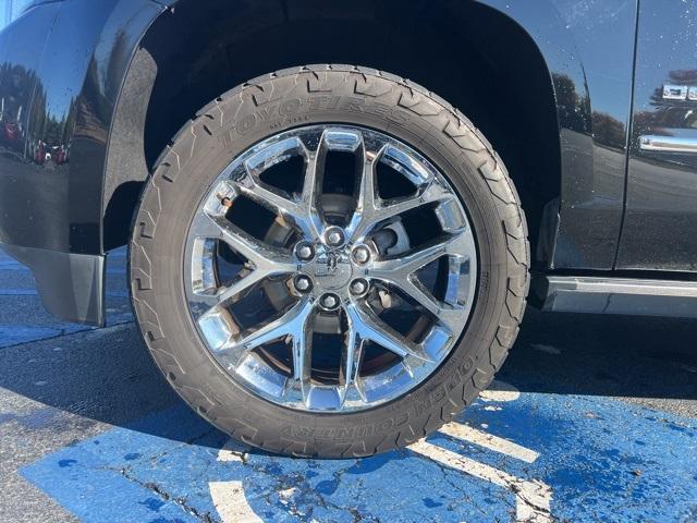 used 2017 GMC Yukon car, priced at $23,500