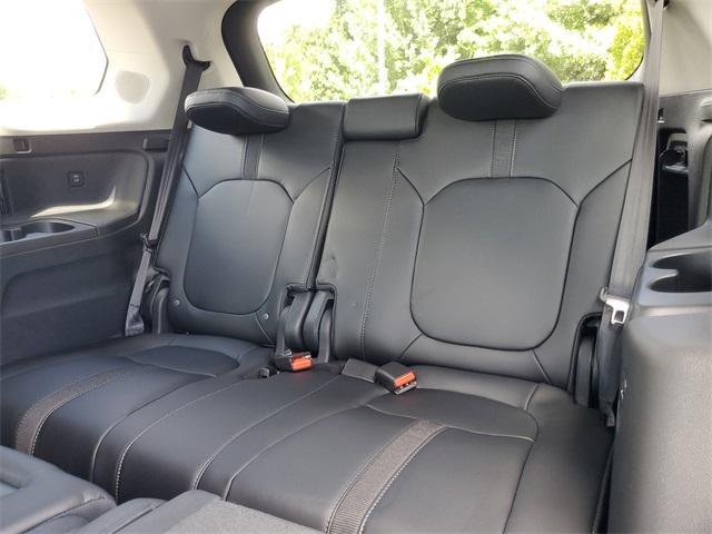 new 2025 Honda Pilot car, priced at $51,050