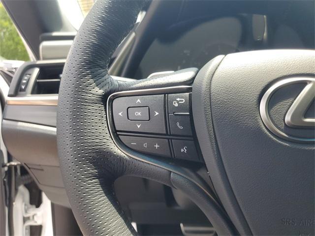 used 2019 Lexus ES 350 car, priced at $30,450