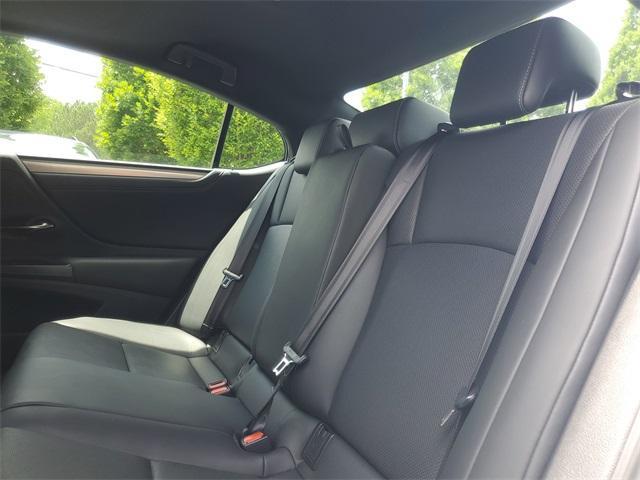 used 2019 Lexus ES 350 car, priced at $30,450