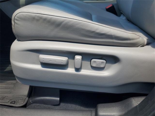 used 2022 Honda Ridgeline car, priced at $35,950