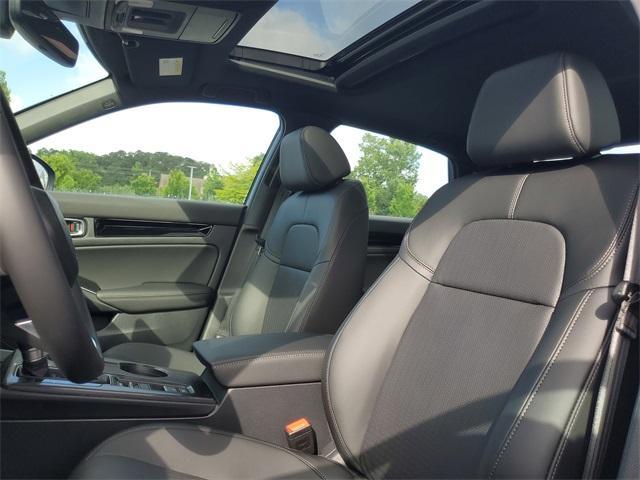 new 2025 Honda Civic Hybrid car, priced at $33,100