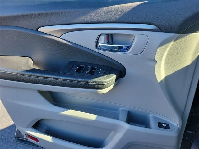 used 2019 Honda Ridgeline car, priced at $17,950