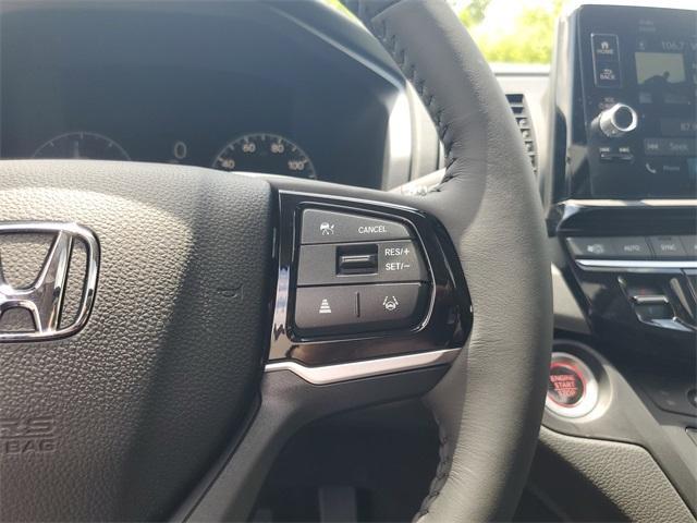 new 2025 Honda Odyssey car, priced at $44,265