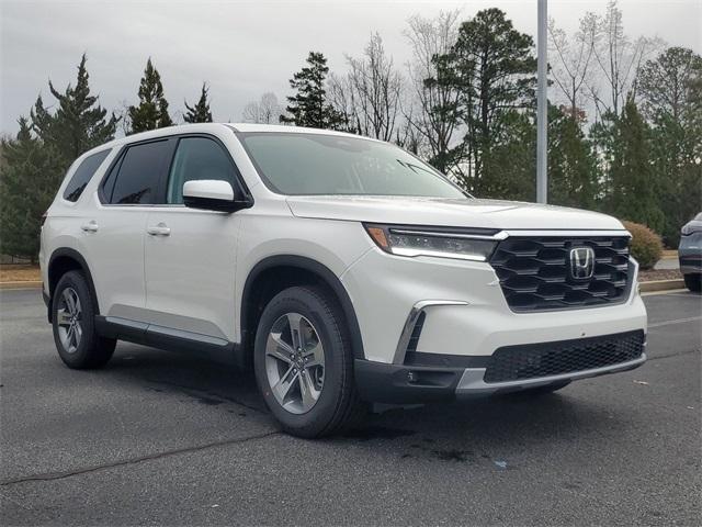 new 2025 Honda Pilot car, priced at $47,450