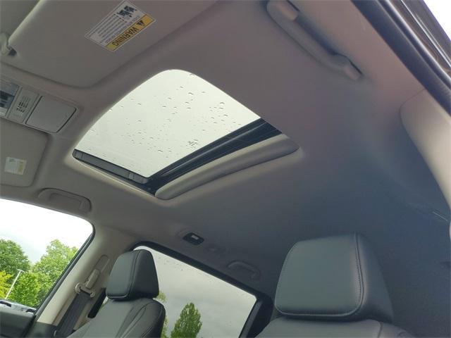 new 2025 Honda Odyssey car, priced at $43,670