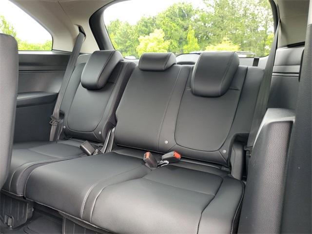 new 2025 Honda Odyssey car, priced at $43,670