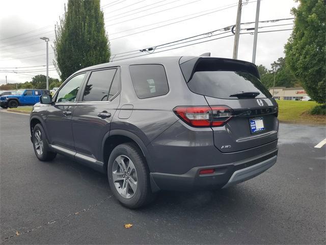 new 2025 Honda Pilot car, priced at $47,095