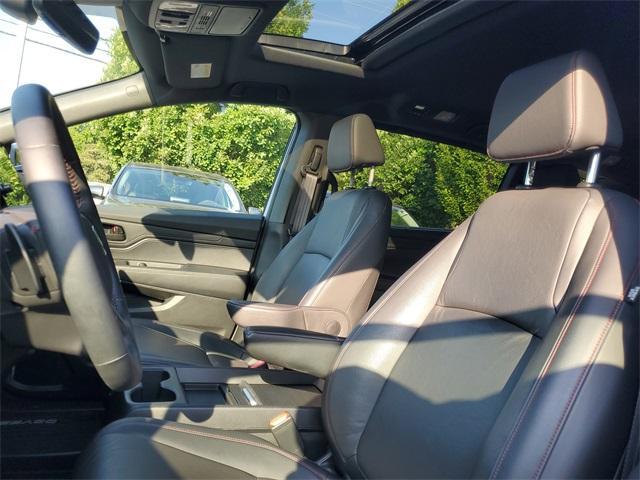 used 2023 Honda Odyssey car, priced at $37,250