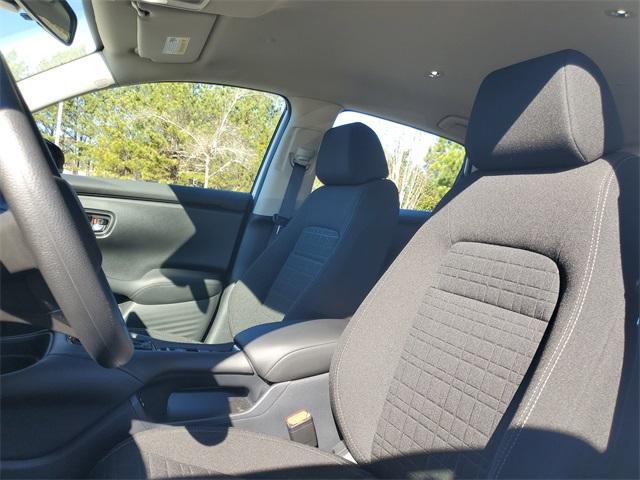 used 2025 Honda HR-V car, priced at $24,950