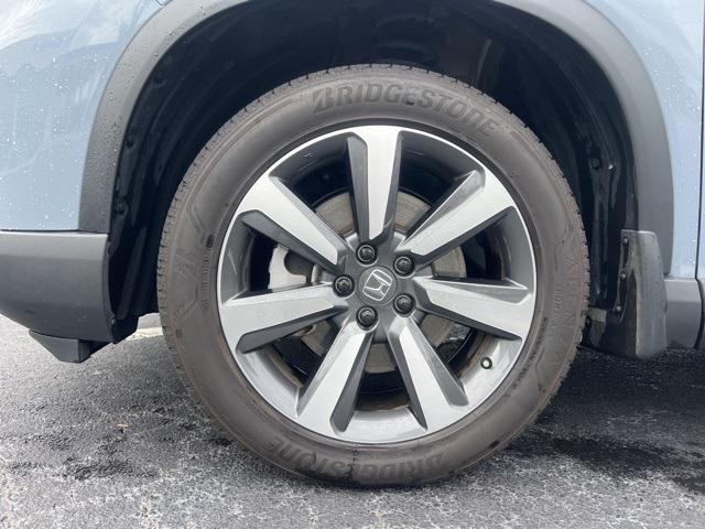 used 2025 Honda Pilot car, priced at $46,000