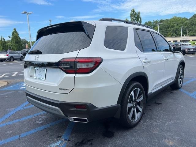 used 2025 Honda Pilot car, priced at $45,000