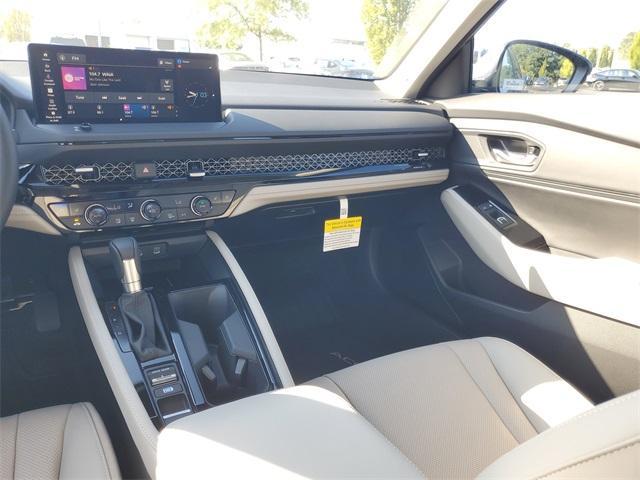 new 2025 Honda Accord Hybrid car, priced at $40,450