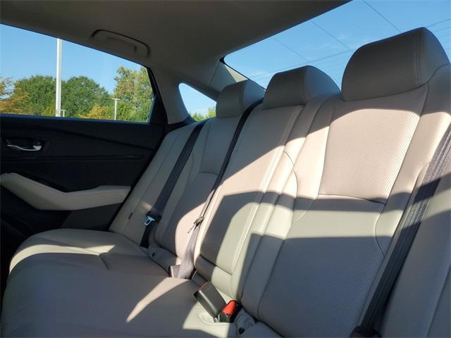 new 2025 Honda Accord Hybrid car, priced at $40,450