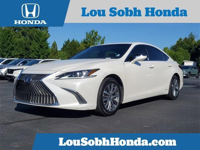 used 2020 Lexus ES 300h car, priced at $31,500