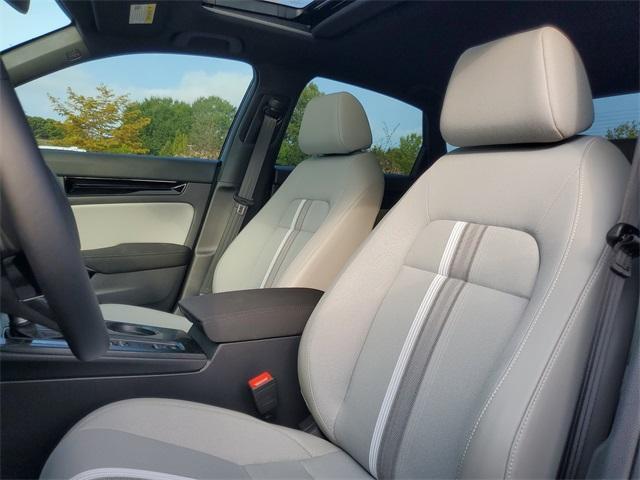 new 2025 Honda Civic Hybrid car, priced at $30,100