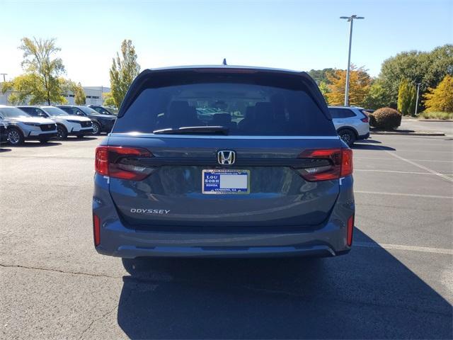 new 2026 Honda Odyssey car, priced at $44,290